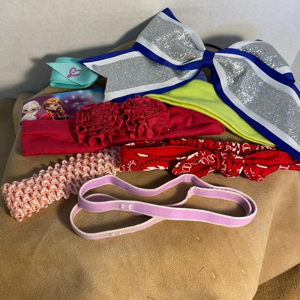 9 young girls hair bands and bows